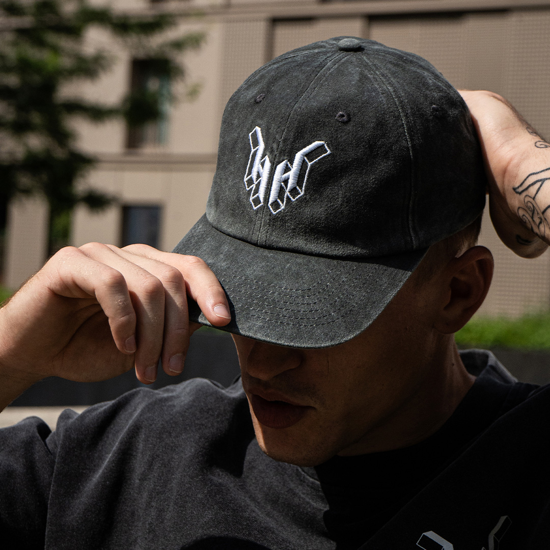 Vintage Cap Fly - Black/White